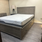 Lit plateforme en bois récupéré Whistler avec 4 tiroirs de rangement en gris - Disponible en 2 tailles